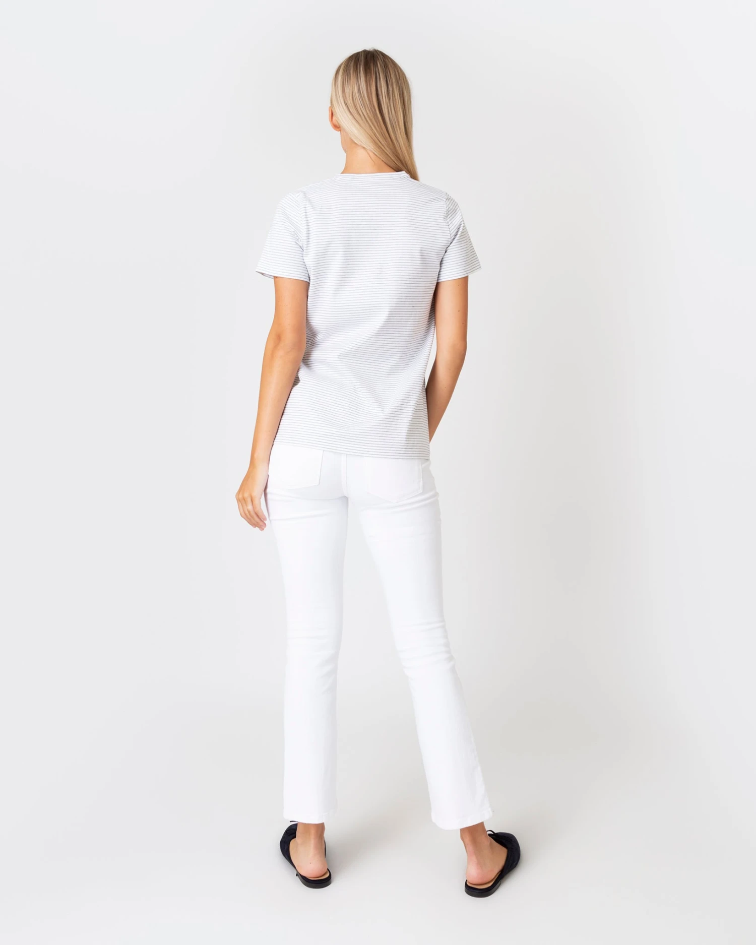 Short-Sleeved Relaxed Tee In White/Heather Grey Stripe Jersey 7 Short-Sleeved Relaxed Tee In White/Heather Grey Stripe Jersey - Image 5