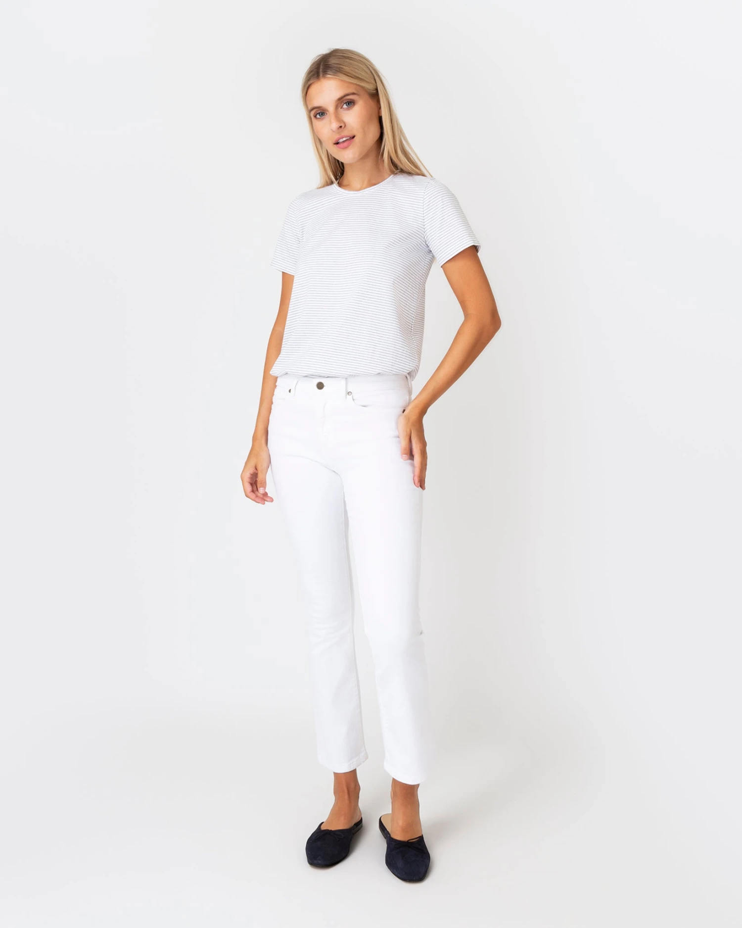 Short-Sleeved Relaxed Tee In White/Heather Grey Stripe Jersey 8 Short-Sleeved Relaxed Tee In White/Heather Grey Stripe Jersey - Image 6