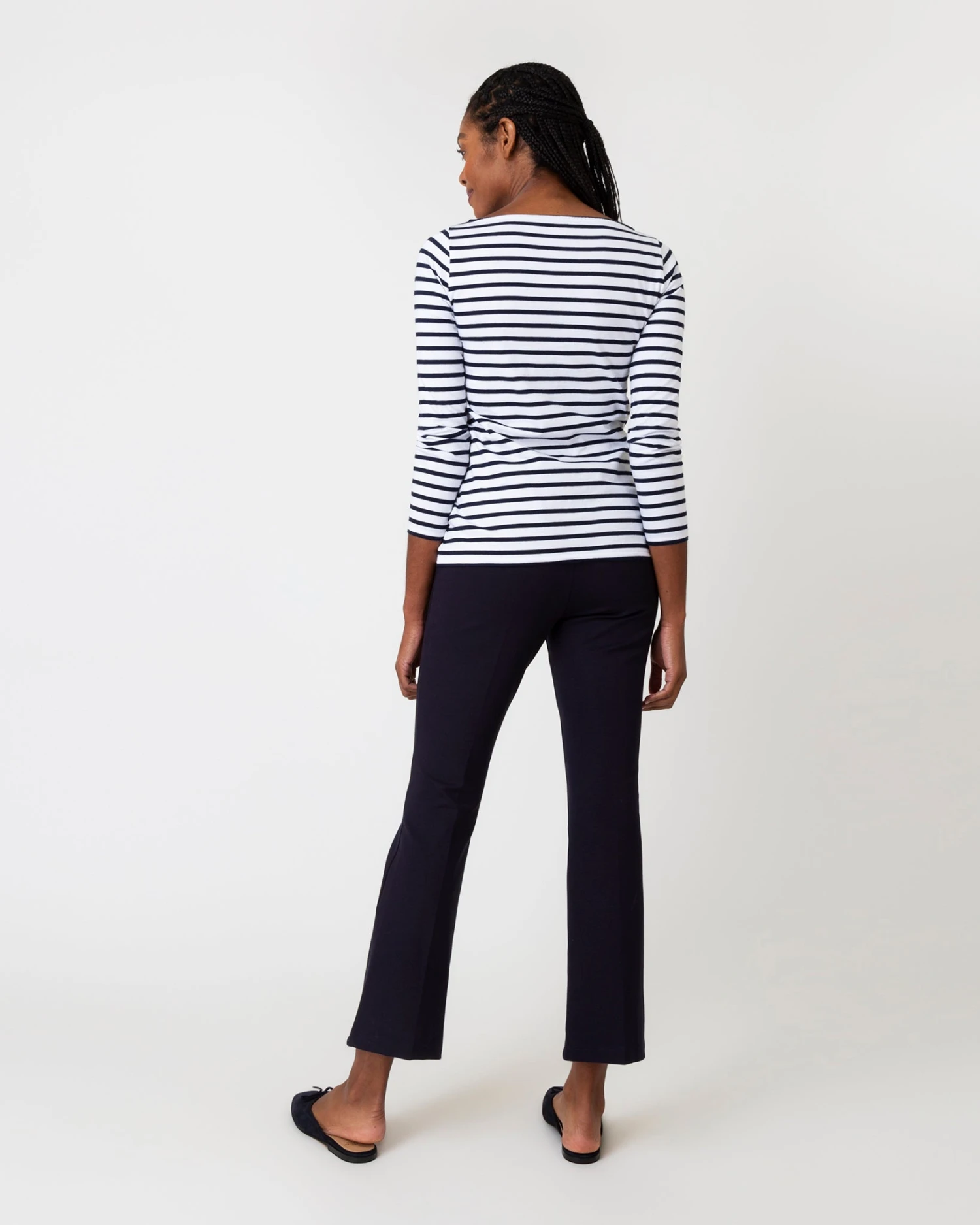 Long-Sleeved Boatneck Tee In White/Navy Stripe Compact Jersey 7 Long-Sleeved Boatneck Tee In White/Navy Stripe Compact Jersey - Image 5