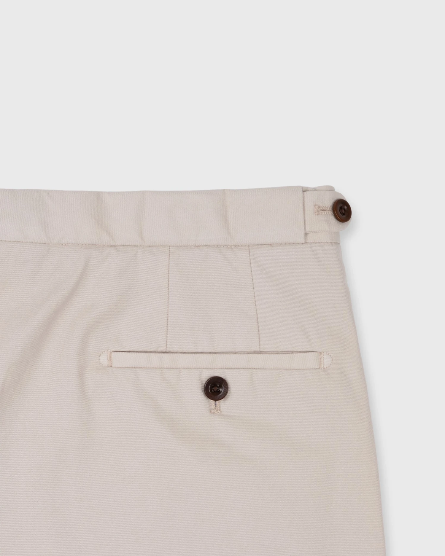 Garment-Dyed Pleated Sport Trouser In Stone Lightweight Twill 5 Garment-Dyed Pleated Sport Trouser In Stone Lightweight Twill - Image 3