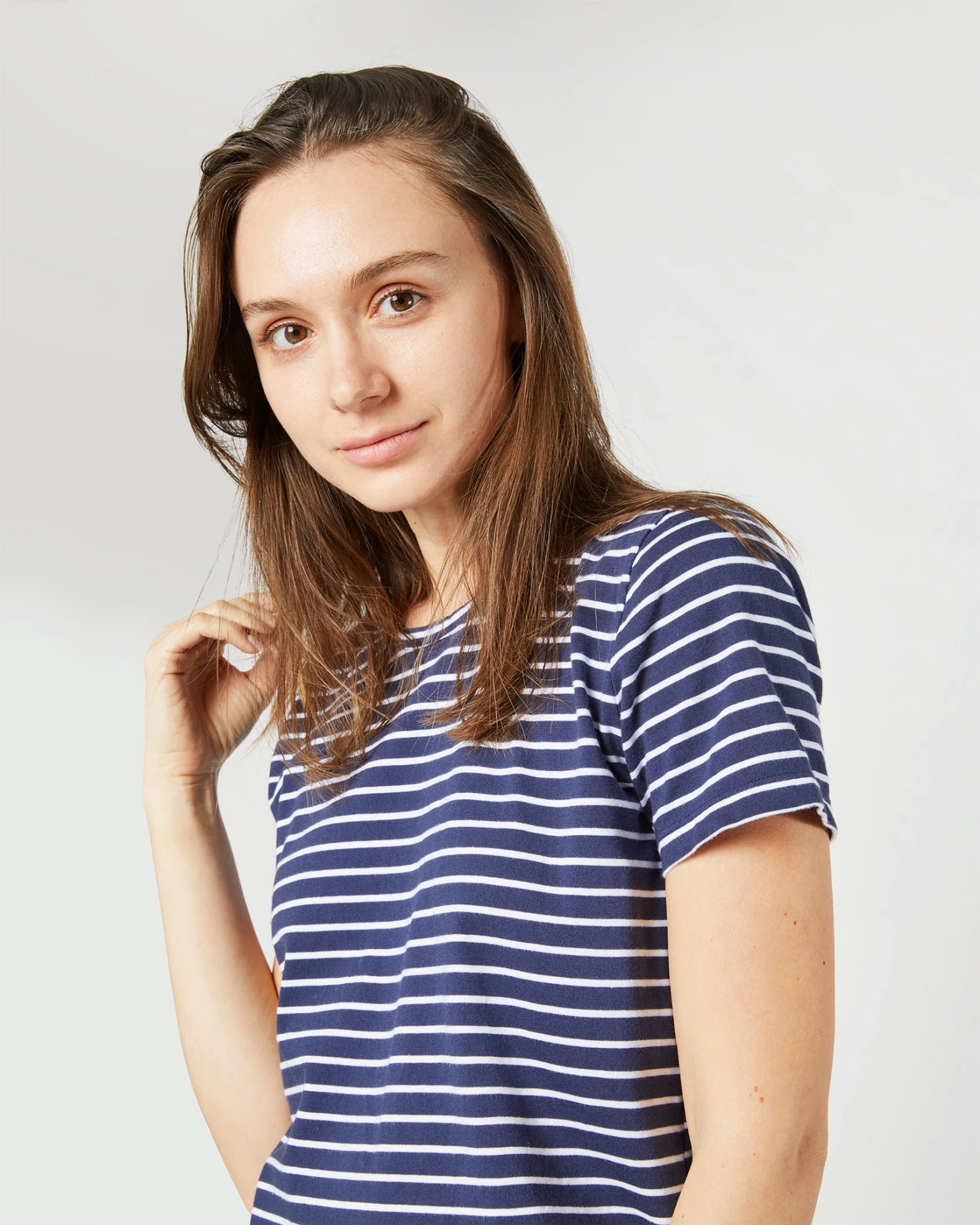 Short-Sleeved Relaxed Tee In Navy/White Stripe Jersey 8 Short-Sleeved Relaxed Tee In Navy/White Stripe Jersey - Image 6