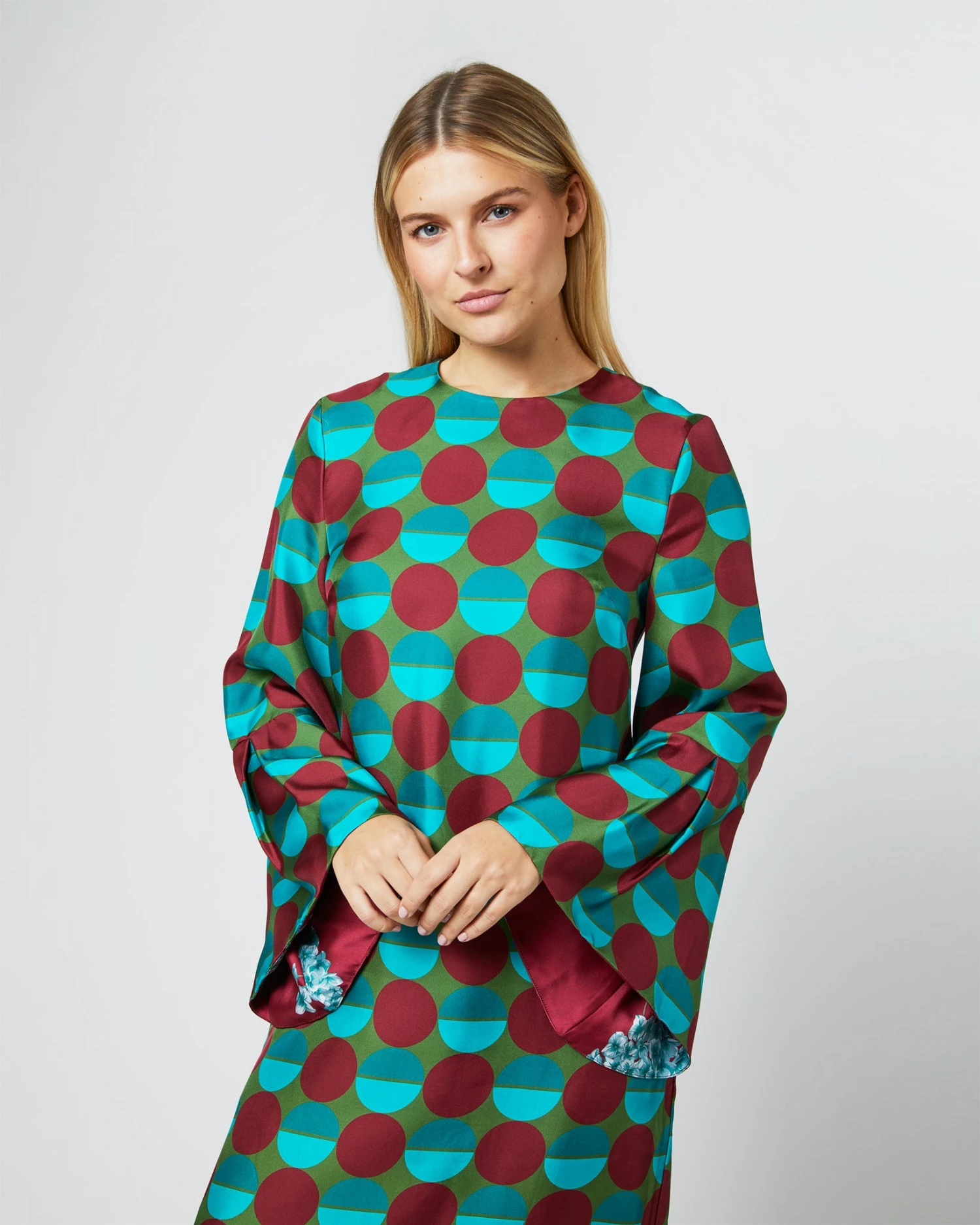 Flicker Dress In Sfere Grandi Verde Twill Silk 5 Flicker Dress In Sfere Grandi Verde Twill Silk - Image 3