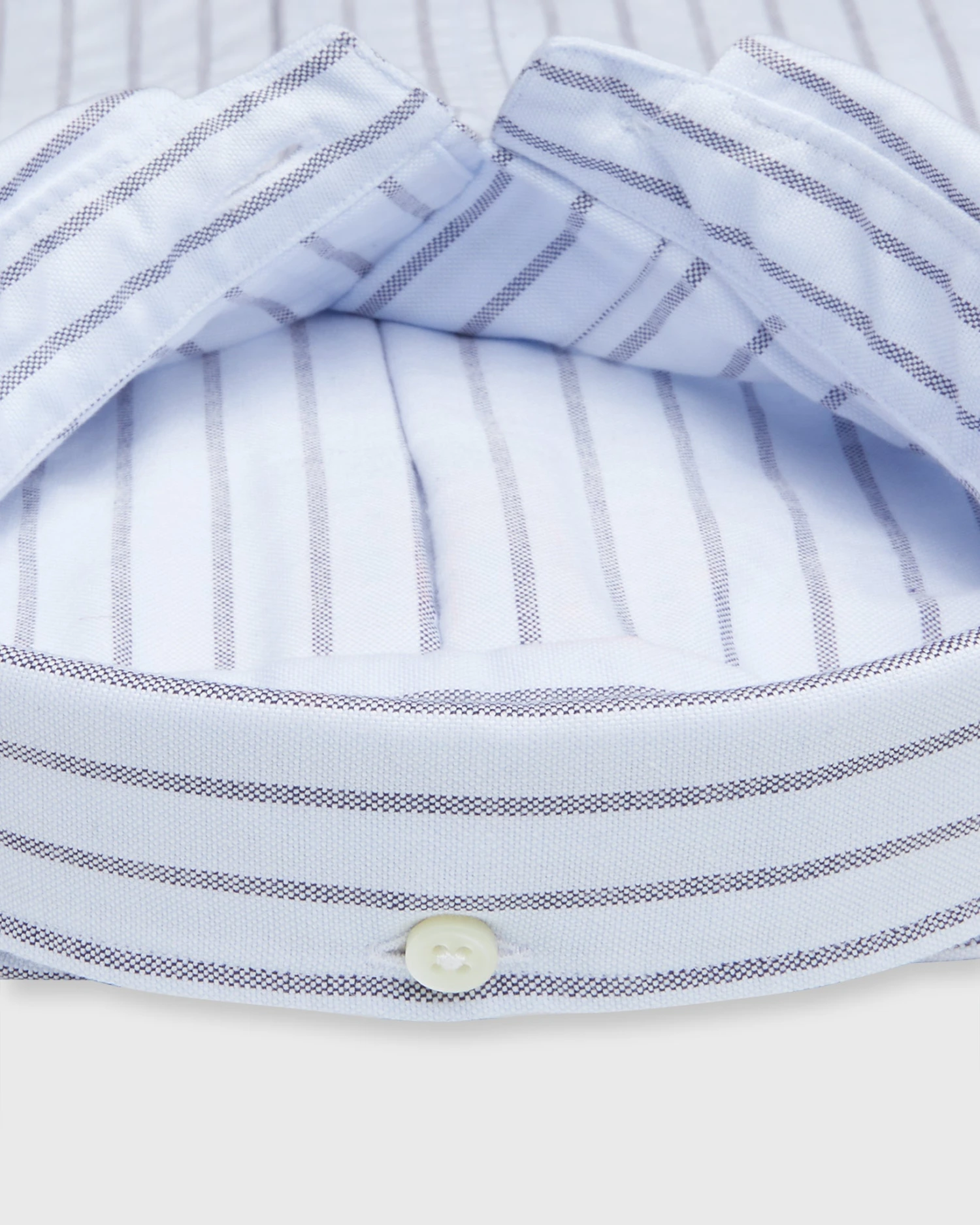 Button-Down Sport Shirt In Sky/Navy Stripe Oxford 5 Button-Down Sport Shirt In Sky/Navy Stripe Oxford - Image 3