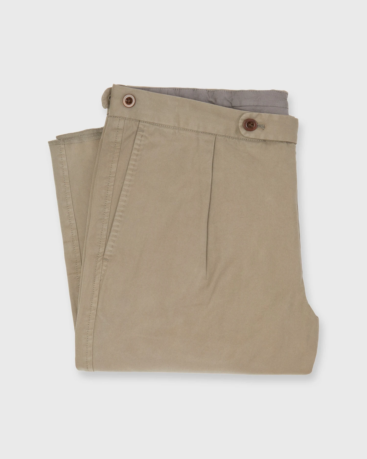 Garment-Dyed Pleated Sport Trouser In Mushroom Lightweight Twill 4 Garment-Dyed Pleated Sport Trouser In Mushroom Lightweight Twill - Image 2