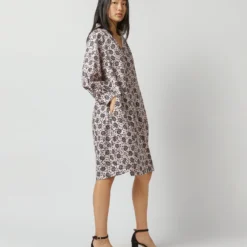 Liya Dress In Light Pink/Charcoal Daisy Stretch Sateen 14 Liya Dress In Light Pink/Charcoal Daisy Stretch Sateen -Garbiera Sales Store S72093 4546