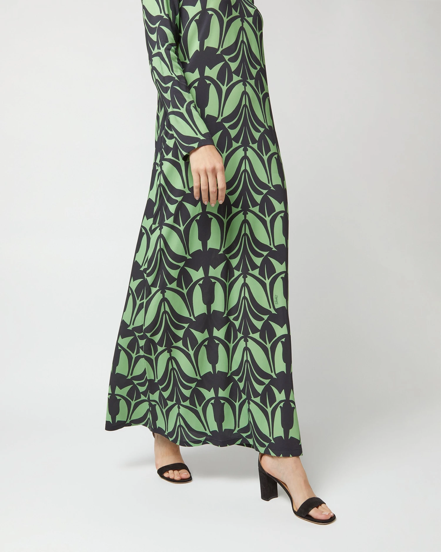 Long Sleeve Swing Dress In Papyrus Green Sablé 8 Long Sleeve Swing Dress In Papyrus Green Sablé - Image 6